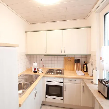 Apartment - Zentral Mit Parkplatz - Balkon